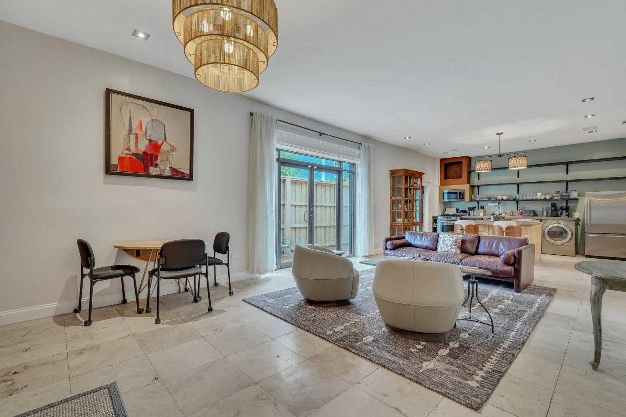 The Lincoln Loft, Near Forsyth Park With Free Parking Villa Savannah Exterior photo